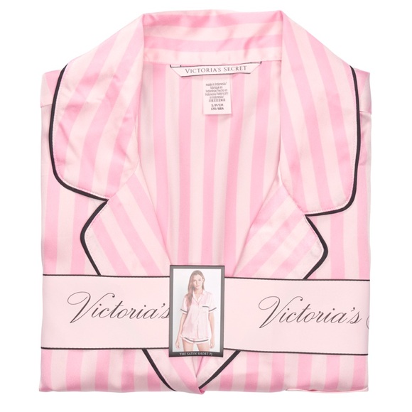 Victoria's Secret iconic pink stripe pyjama set - Picture 1 of 2